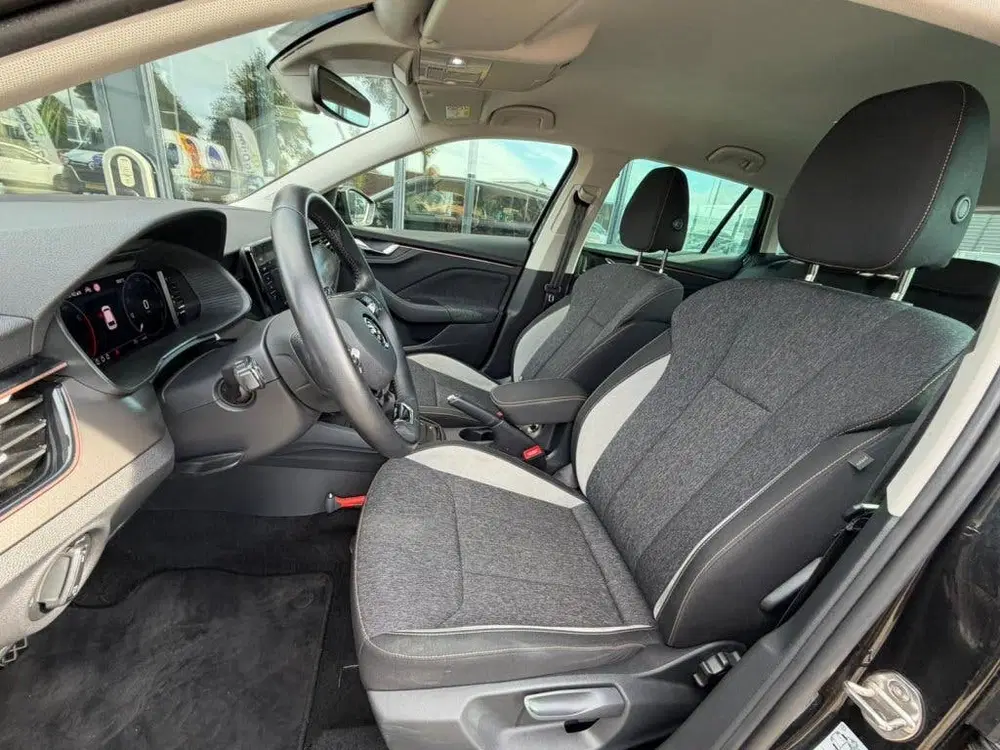 Skoda Scala 1.0 TSI Business Edition uit 2022, foto 5