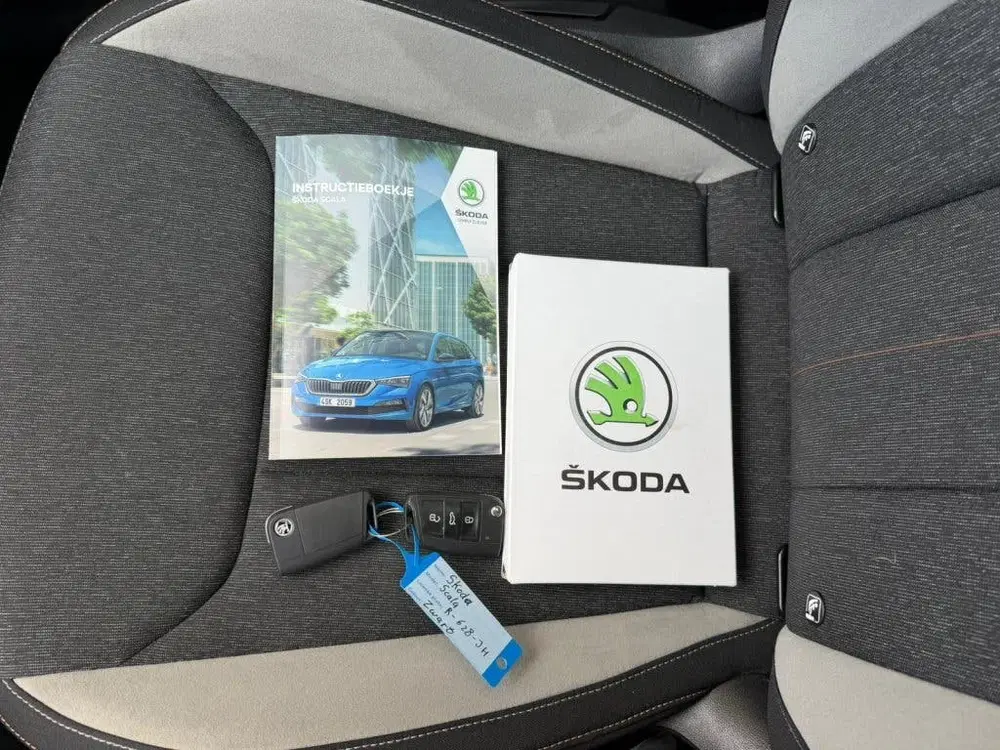 Skoda Scala 1.0 TSI Business Edition uit 2022, foto 9