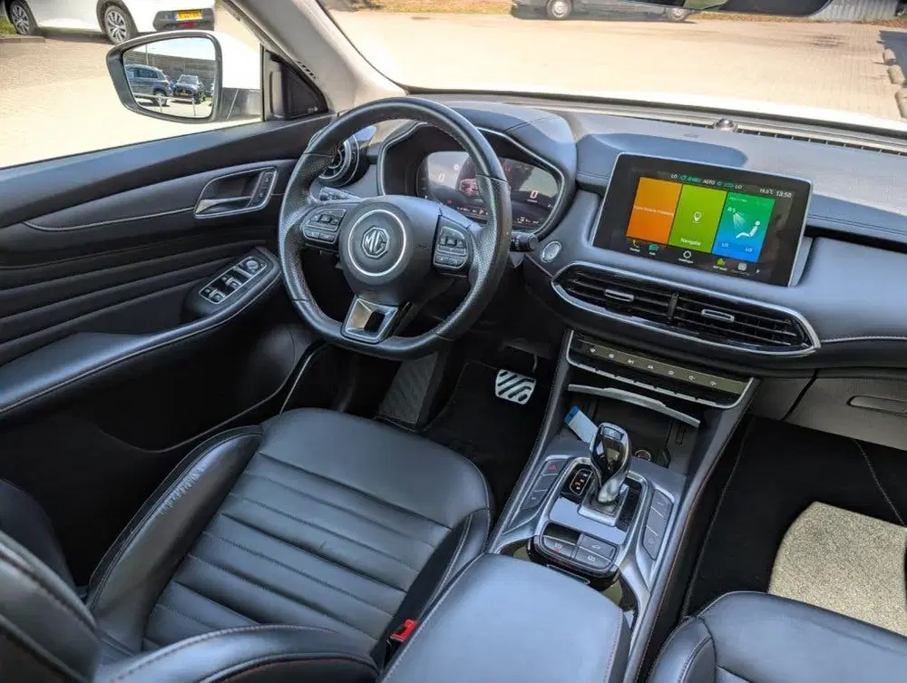MG EHS 1.5 TGDI Luxury uit 2022, foto 15