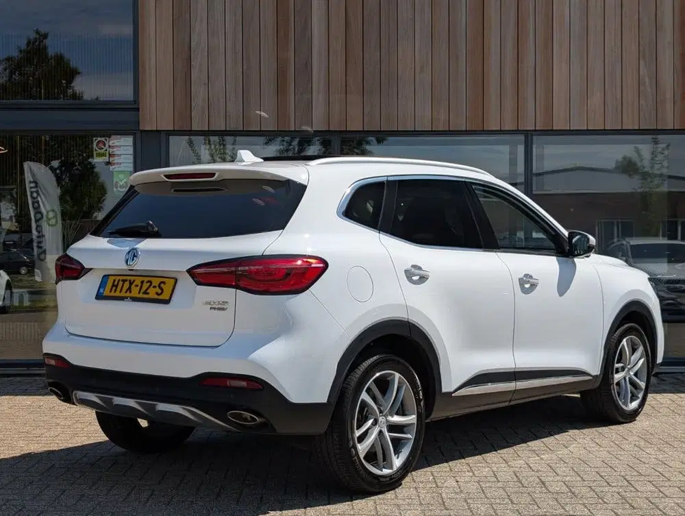 MG EHS 1.5 TGDI Luxury uit 2022, foto 4