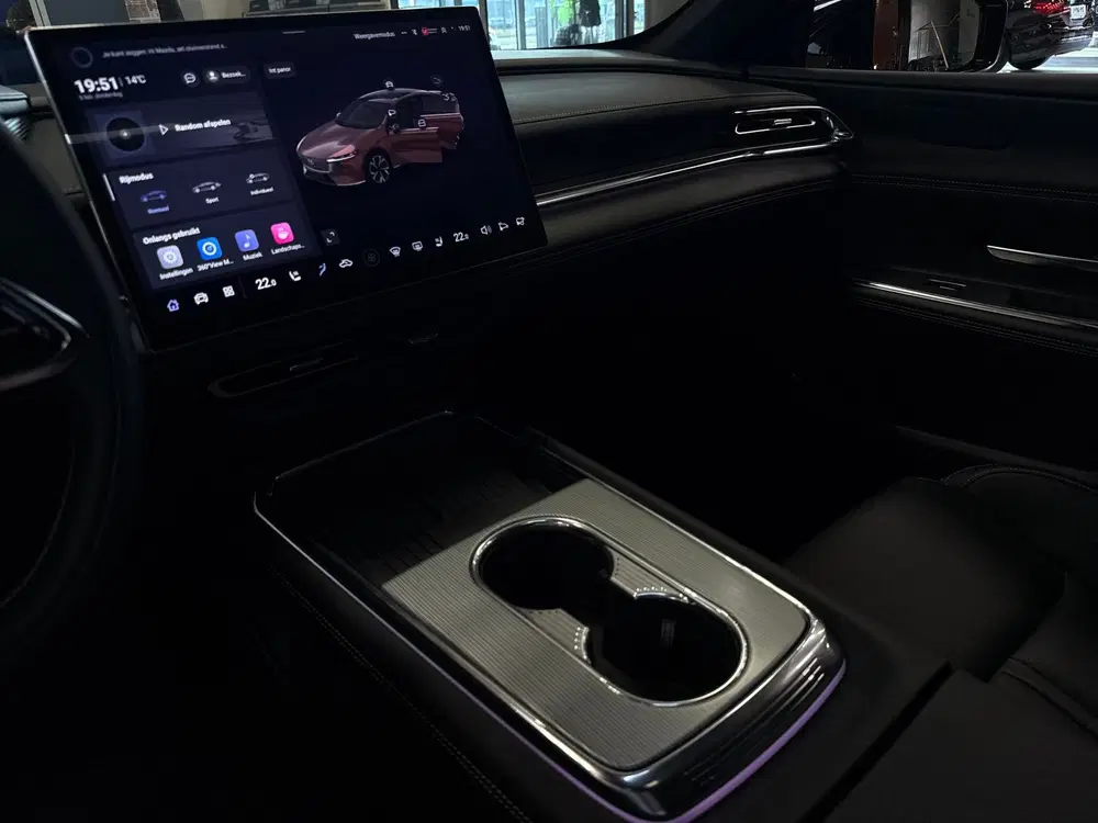 Mazda 6e Takumi 68.8 kWh uit 2025, foto 10