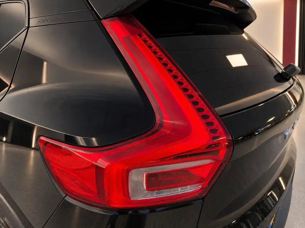 Volvo XC40 2.0 T4 190PK R-Design uit 2019, foto 12