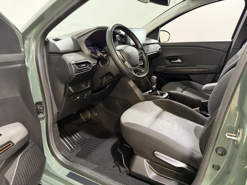 Dacia Jogger 140PK Hybrid Extreme 7p Automaat uit 2025, foto 10