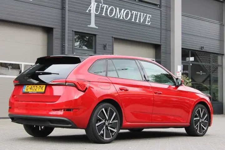 Skoda Scala 1.5 TSI Sport Business uit 2019, foto 6