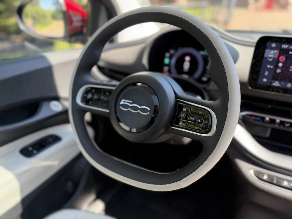 Fiat 500 La Prima 42 kWh uit 2024, foto 8