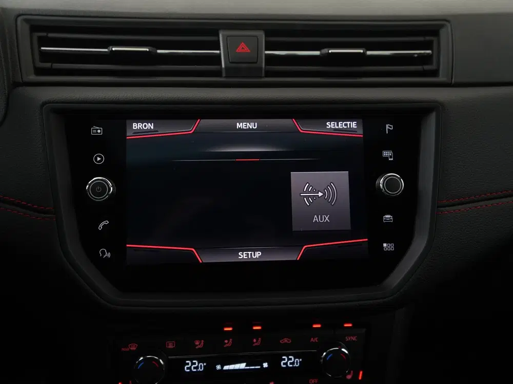 SEAT Ibiza 1.0 TSI FR Business Intense DSG uit 2019, foto 15