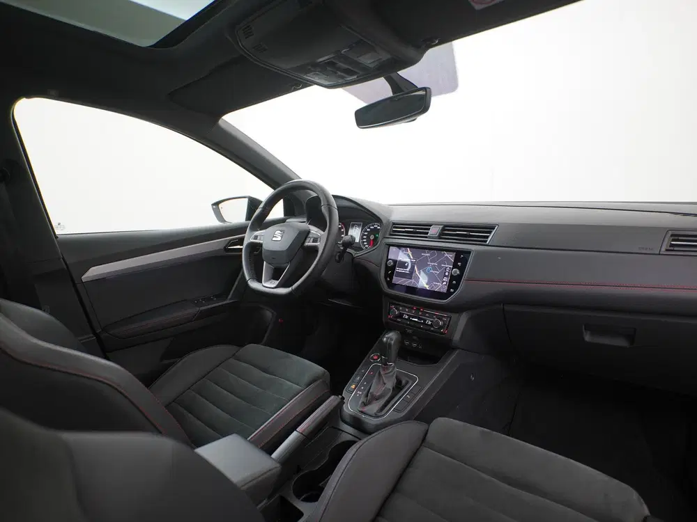 SEAT Ibiza 1.0 TSI FR Business Intense DSG uit 2019, foto 2
