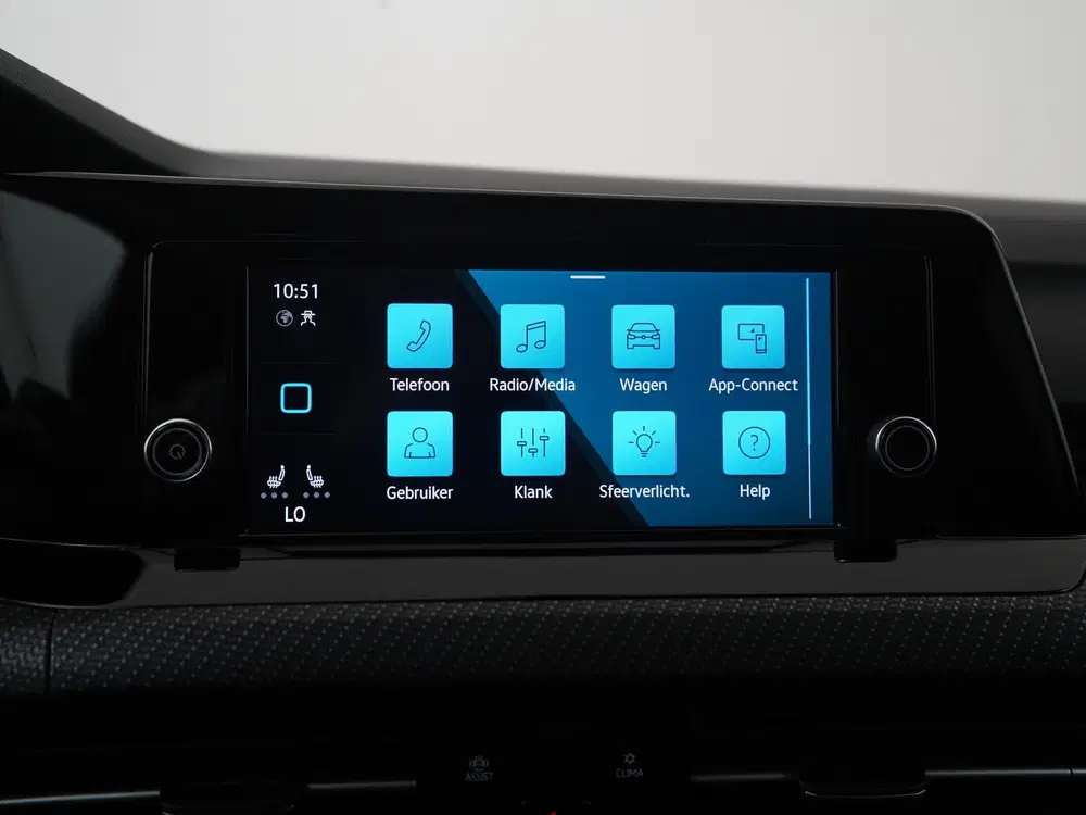 Volkswagen Golf 1.5 eTSI R-Line DSG uit 2024, foto 14