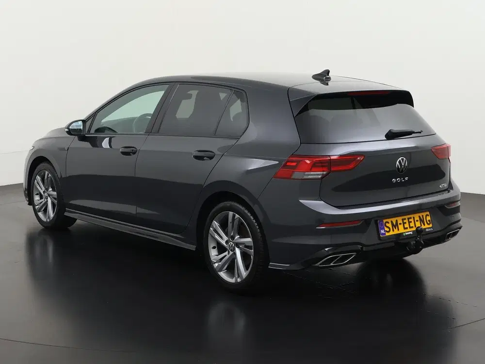 Volkswagen Golf 1.5 eTSI R-Line DSG uit 2024, foto 6