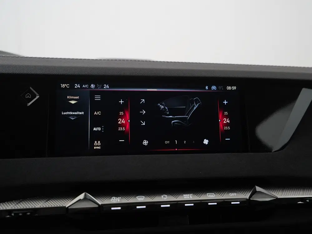 DS Automobiles DS 4 DS 4 1.2 Hybrid 145 Étoile uit 2025, foto 15