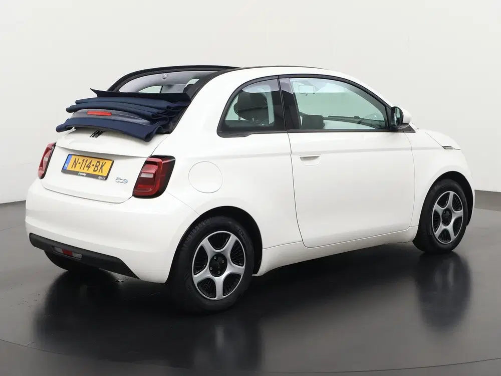 Fiat 500C Passion 42 kWh uit 2021, foto 4