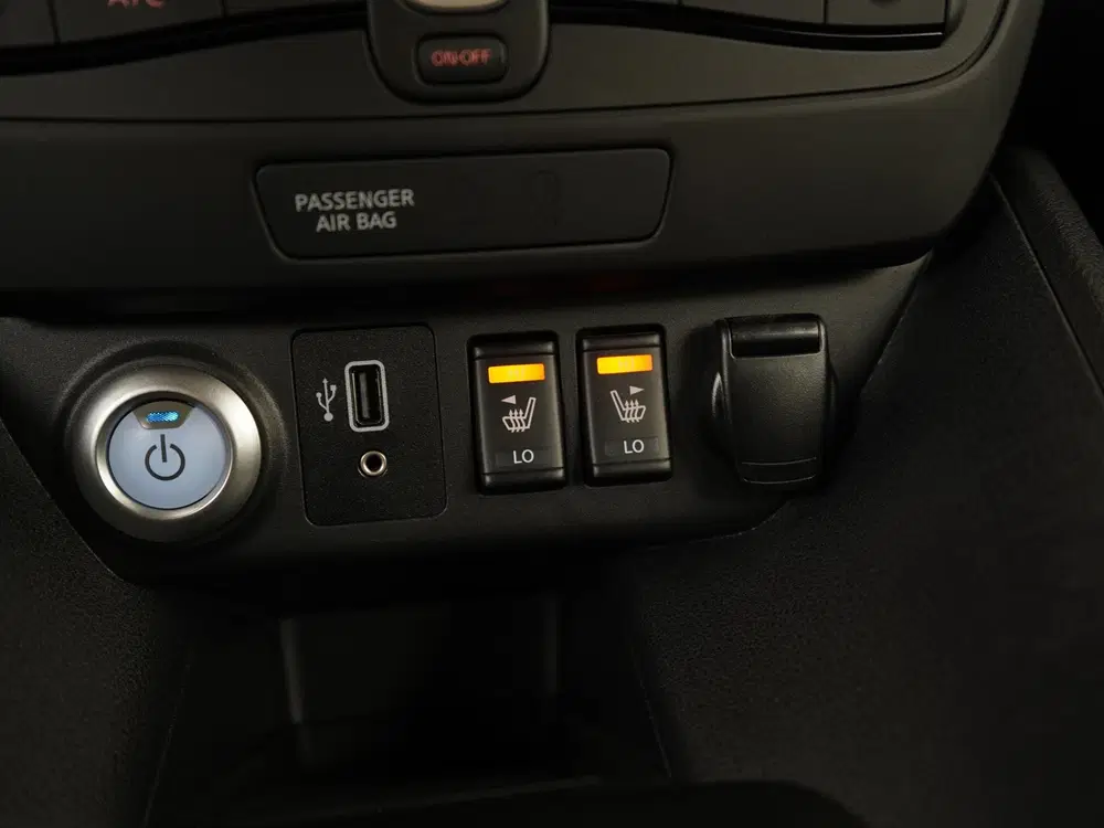 Nissan Leaf Acenta 40 kWh uit 2021, foto 12