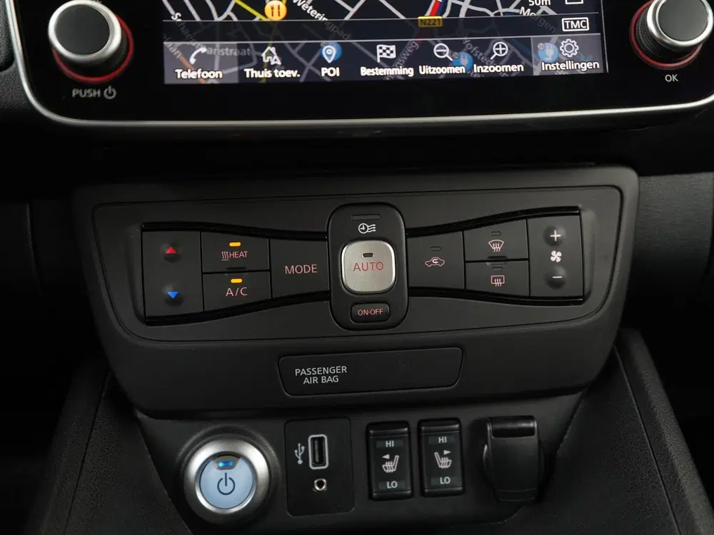 Nissan Leaf Acenta 40 kWh uit 2021, foto 13