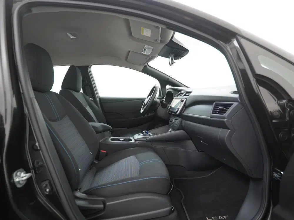 Nissan Leaf Acenta 40 kWh uit 2021, foto 3