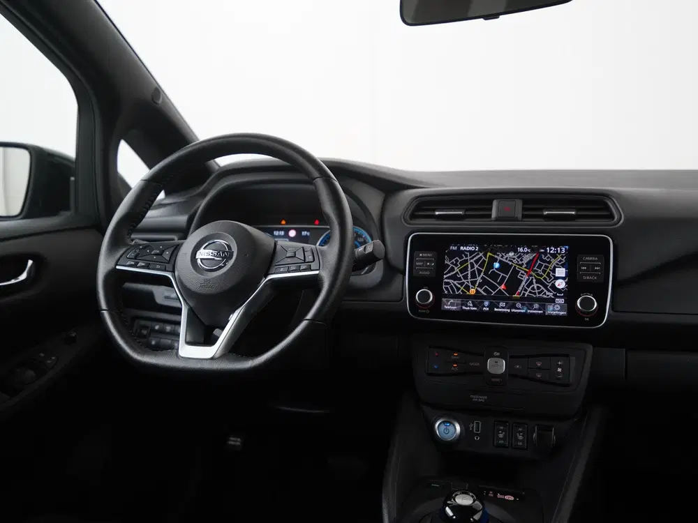 Nissan Leaf Acenta 40 kWh uit 2021, foto 6