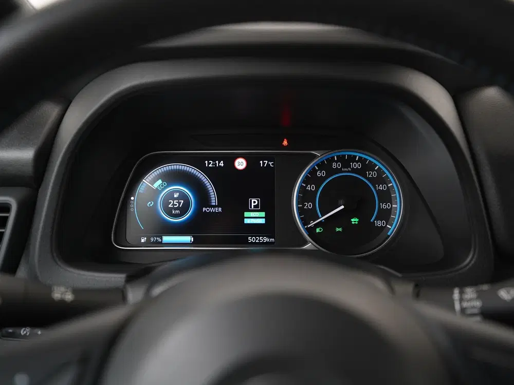 Nissan Leaf Acenta 40 kWh uit 2021, foto 9