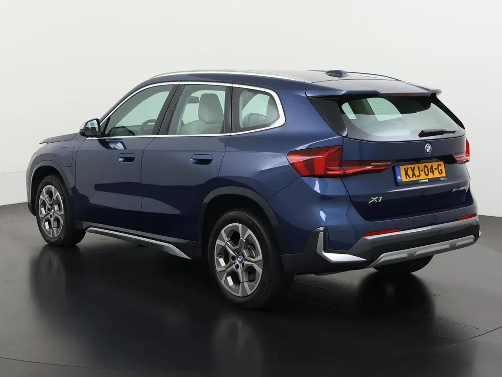 BMW X1 xDrive25e X-Line uit 2023, foto 7