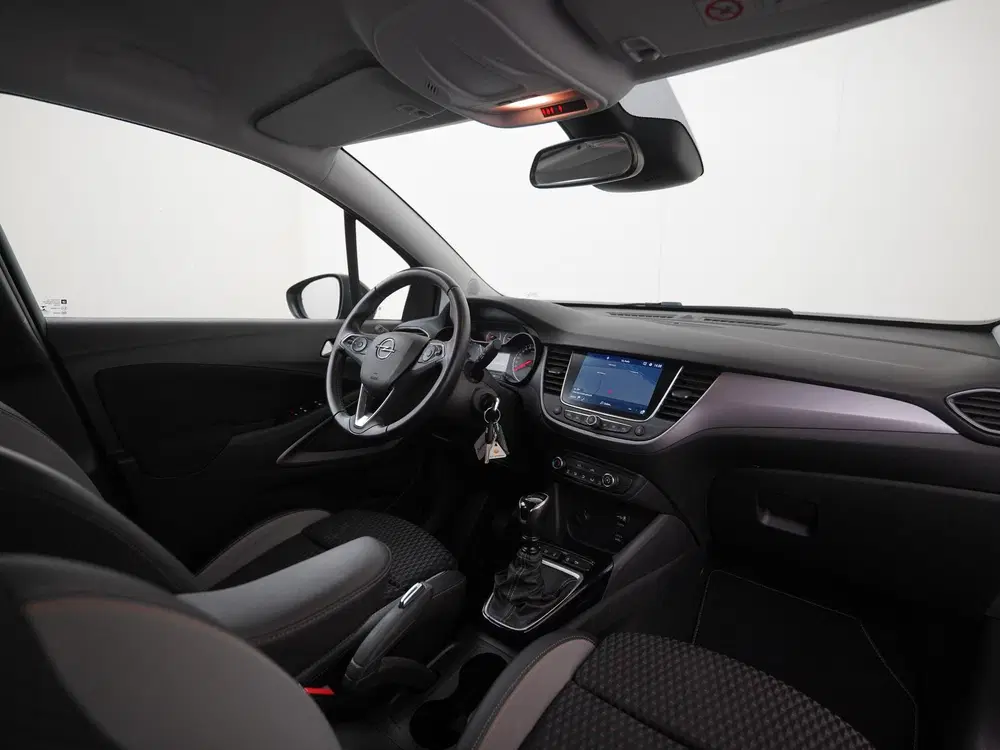 Opel Crossland 1.2 Turbo Edition uit 2019, foto 2