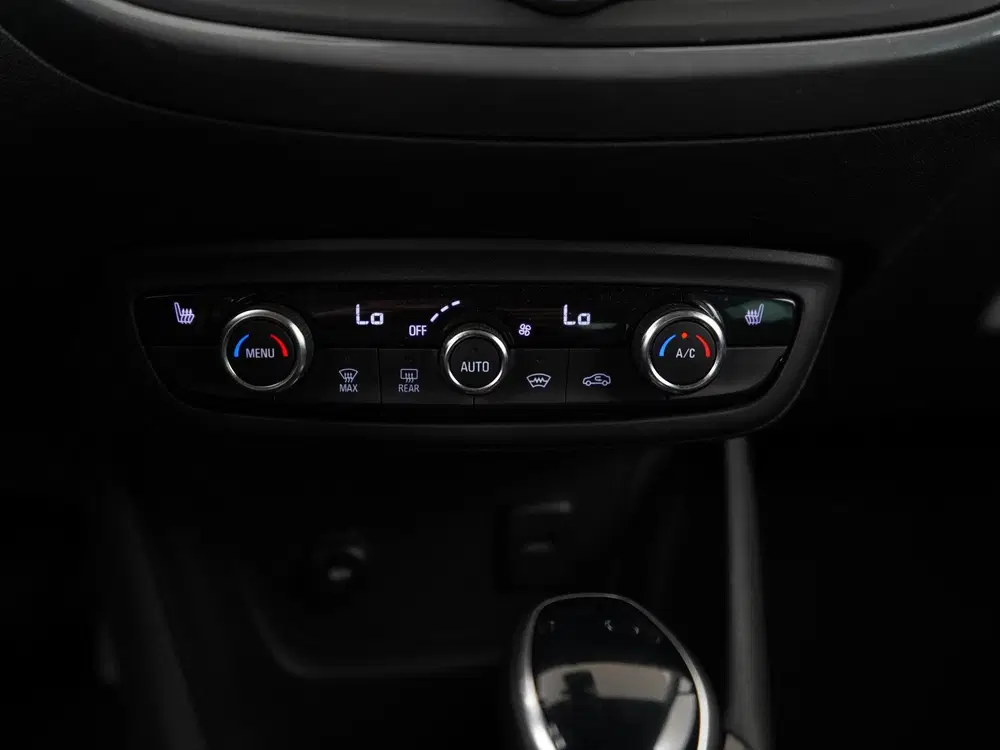 Opel Crossland 1.2 Turbo GS uit 2024, foto 12