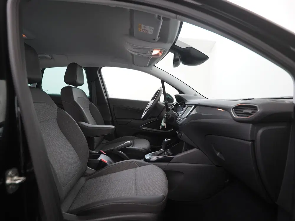 Opel Crossland 1.2 Turbo GS uit 2024, foto 3