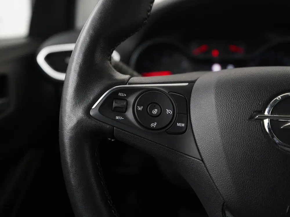 Opel Crossland 1.2 Turbo GS uit 2024, foto 8