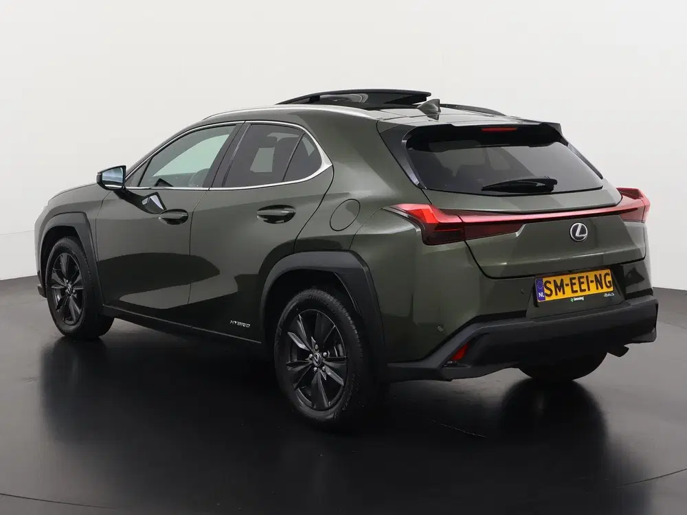 Lexus UX 250h Luxury Line uit 2019, foto 6