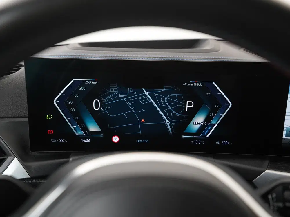 BMW i4 M50 84 kWh uit 2023, foto 9