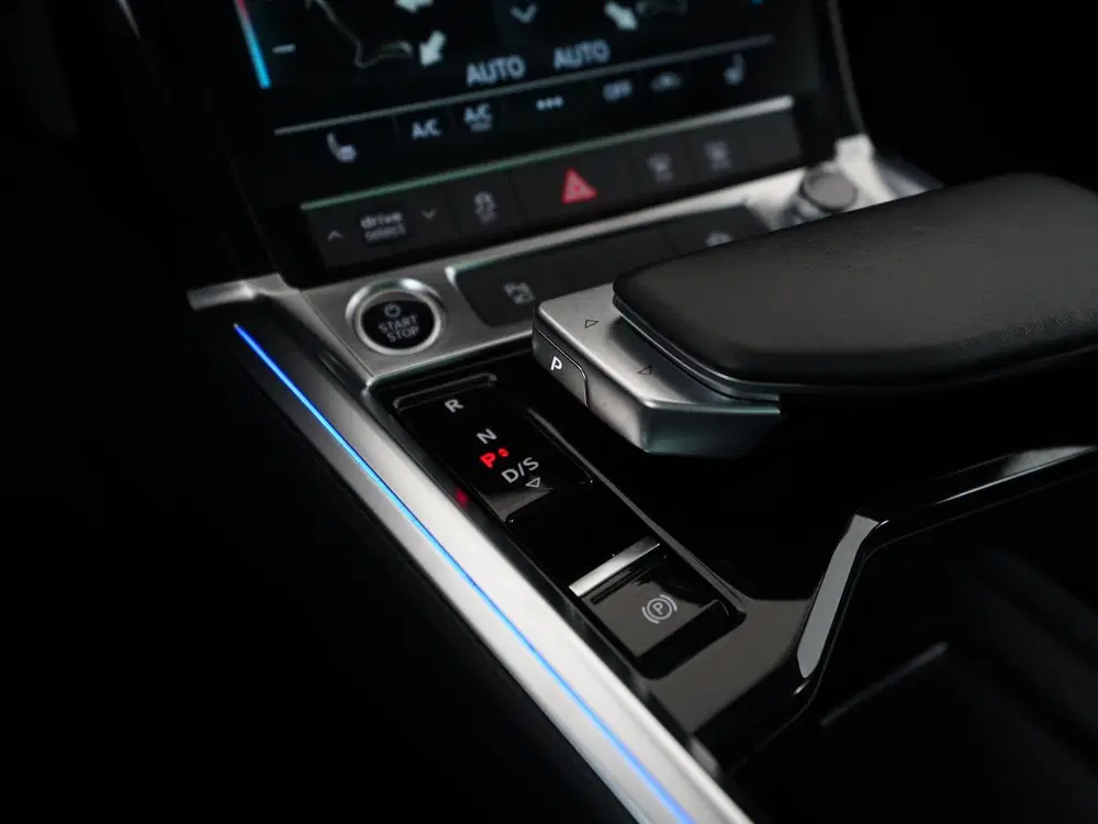 Audi e-tron 50 quattro 71 kWh uit 2022, foto 11