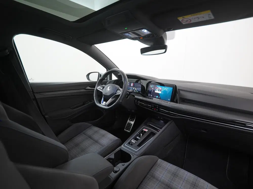 Volkswagen Golf 1.4 eHybrid GTE uit 2022, foto 2