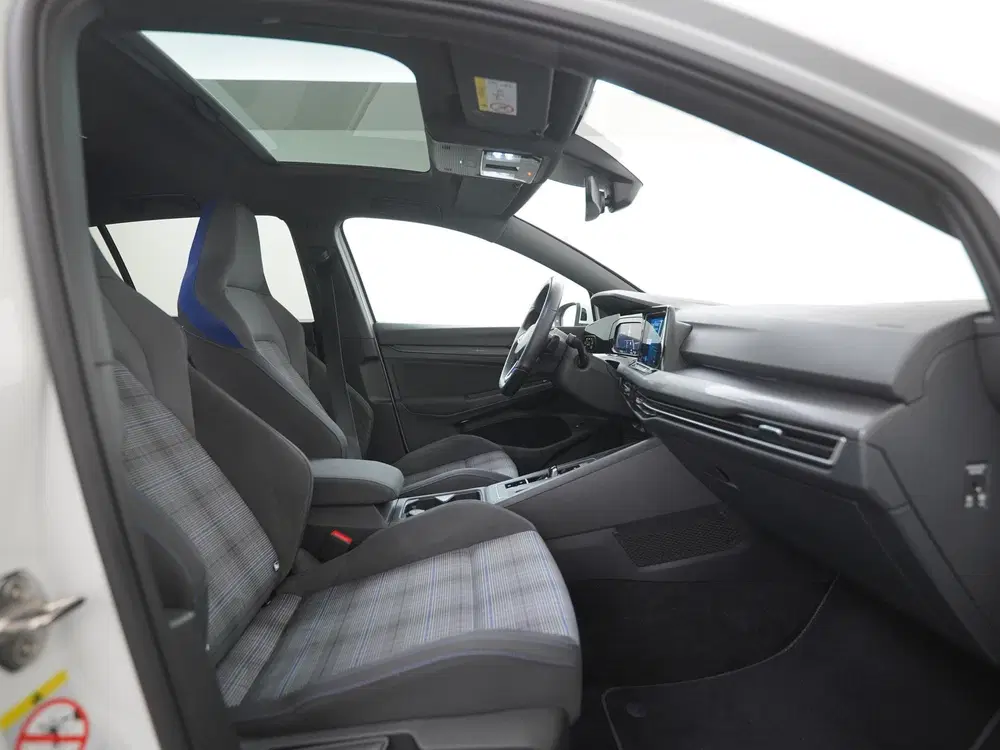 Volkswagen Golf 1.4 eHybrid GTE uit 2022, foto 3