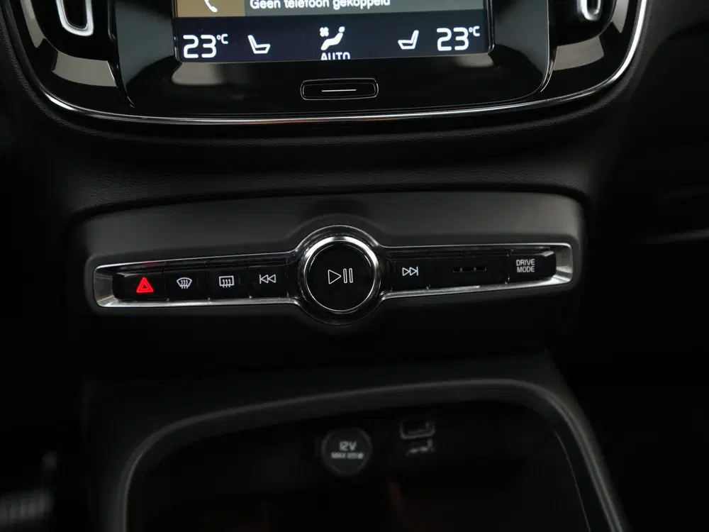 Volvo XC40 1.5 T5 Recharge Inscription uit 2022, foto 12