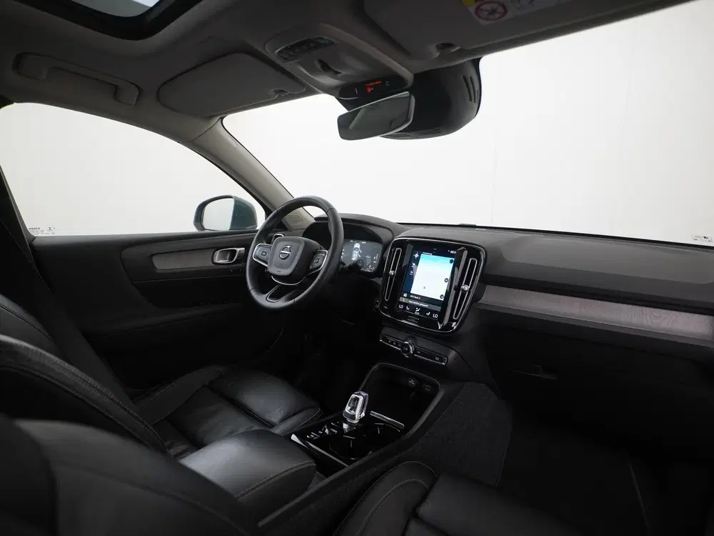 Volvo XC40 1.5 T5 Recharge Inscription uit 2022, foto 2