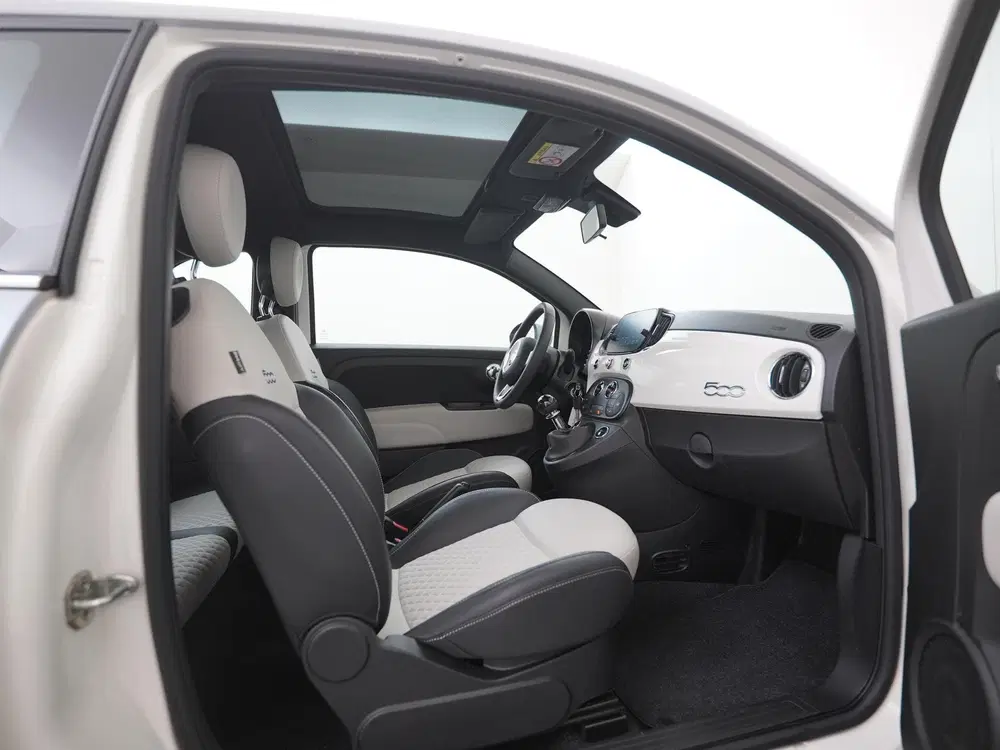 Fiat 500 1.0 Hybrid Dolcevita Two-Tone uit 2021, foto 3