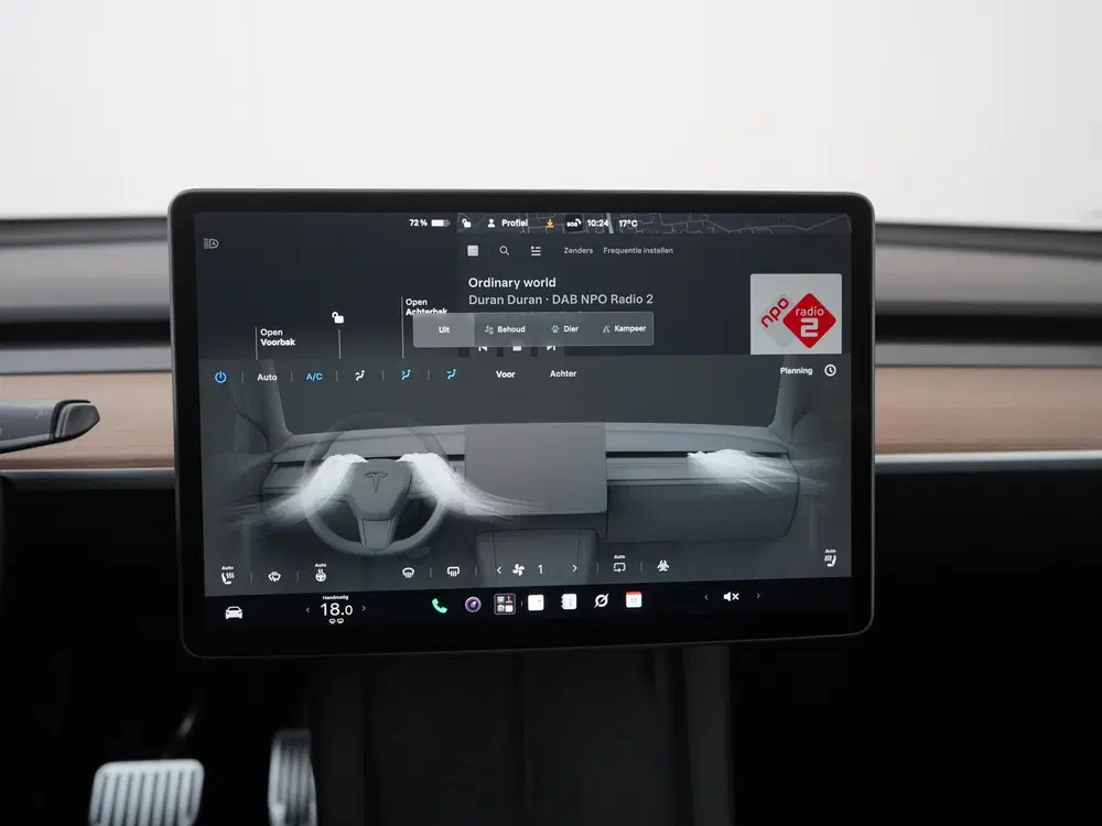Tesla Model Y Long Range AWD 75 kWh uit 2023, foto 15