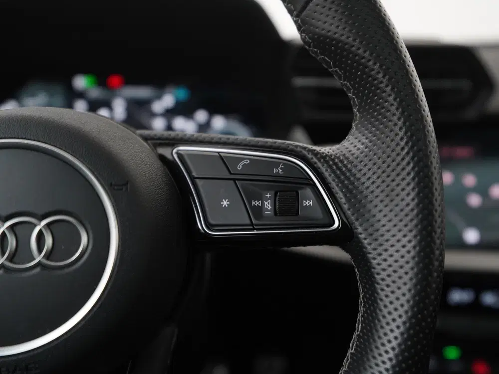 Audi A3 45 TFSI S Line uit 2023, foto 10