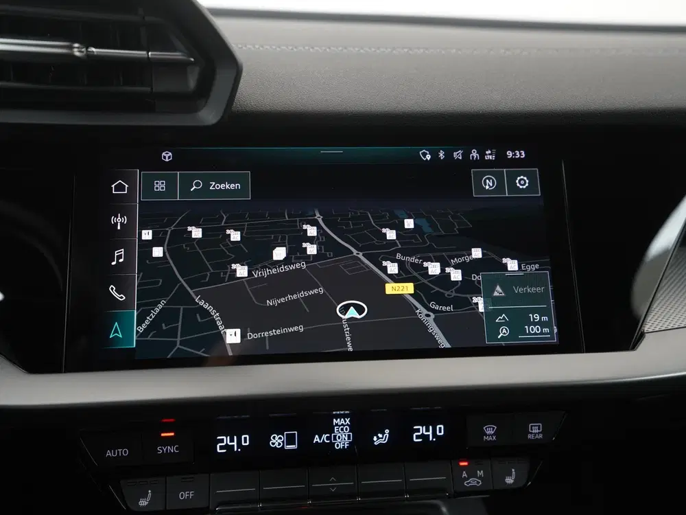 Audi A3 45 TFSI S Line uit 2023, foto 14