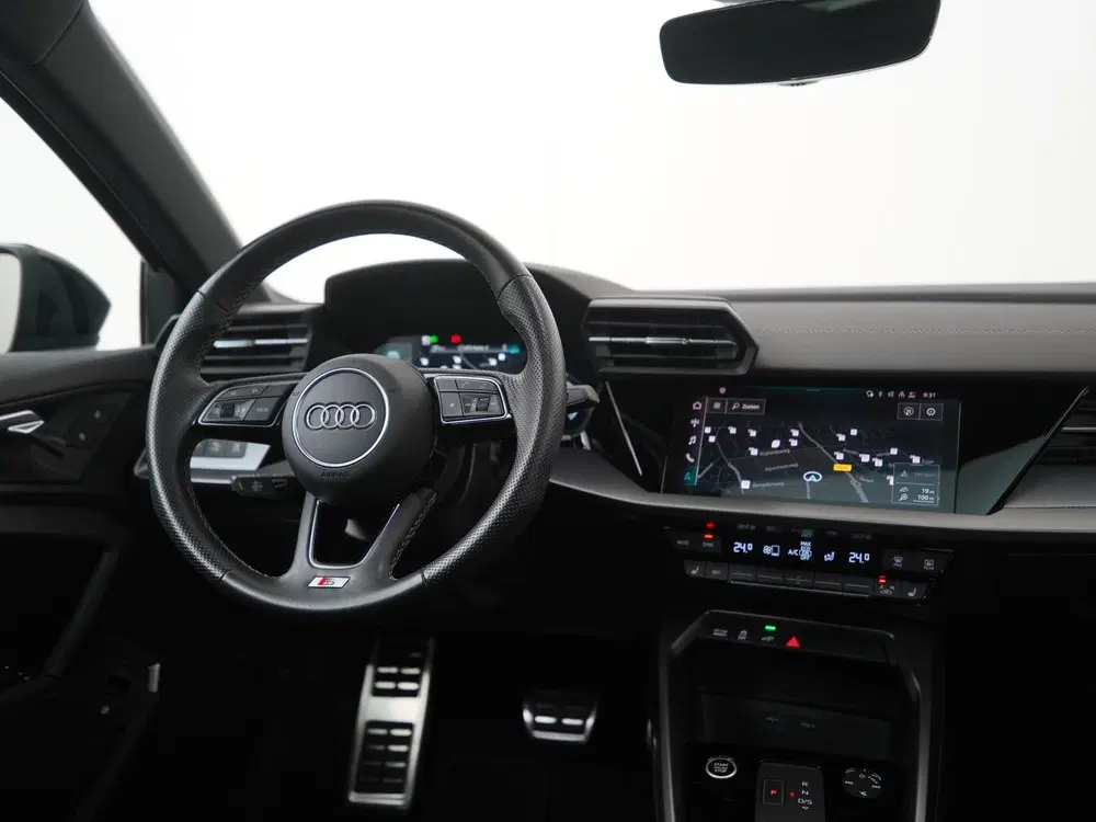 Audi A3 45 TFSI S Line uit 2023, foto 6