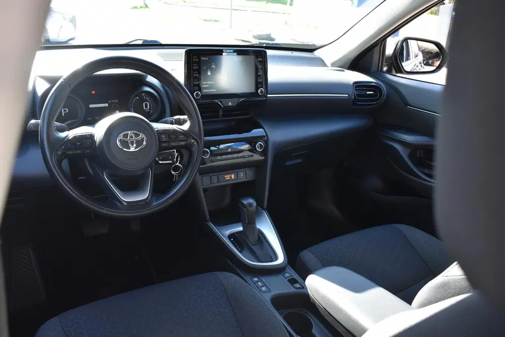 Toyota Yaris Cross 1.5 Hybrid Active 100% Onderhouden uit 2023, foto 2