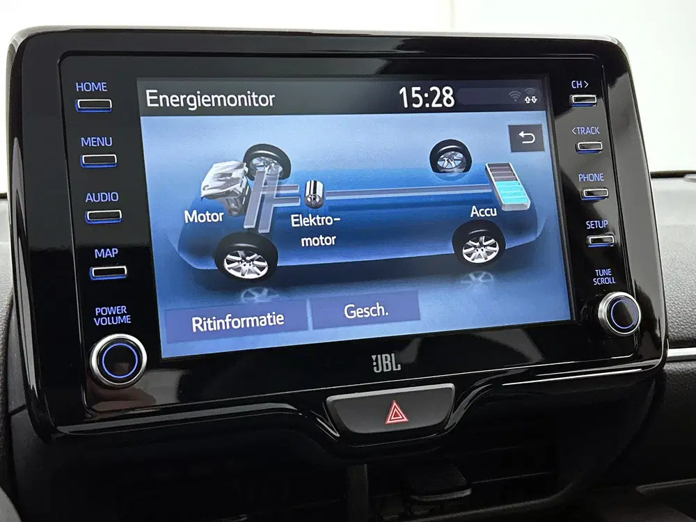 Toyota Yaris 1.5 Hybrid Executive Premium Pack uit 2022, foto 12
