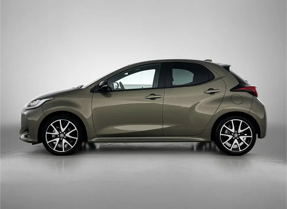 Toyota Yaris 1.5 Hybrid Executive Premium Pack uit 2022, foto 3