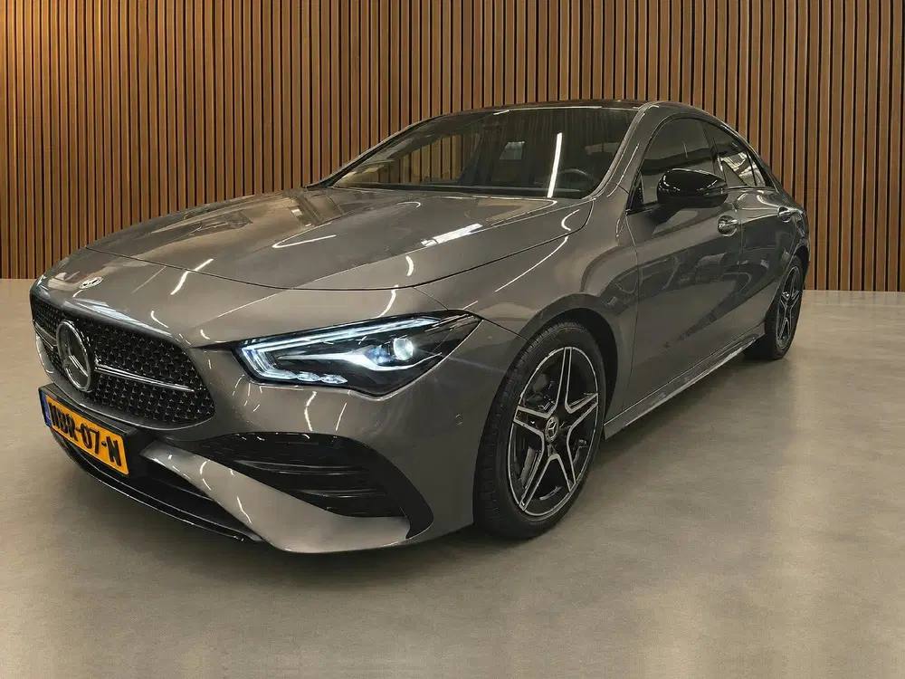 Mercedes-Benz CLA 180 Edition AMG Line uit 2024, foto 3