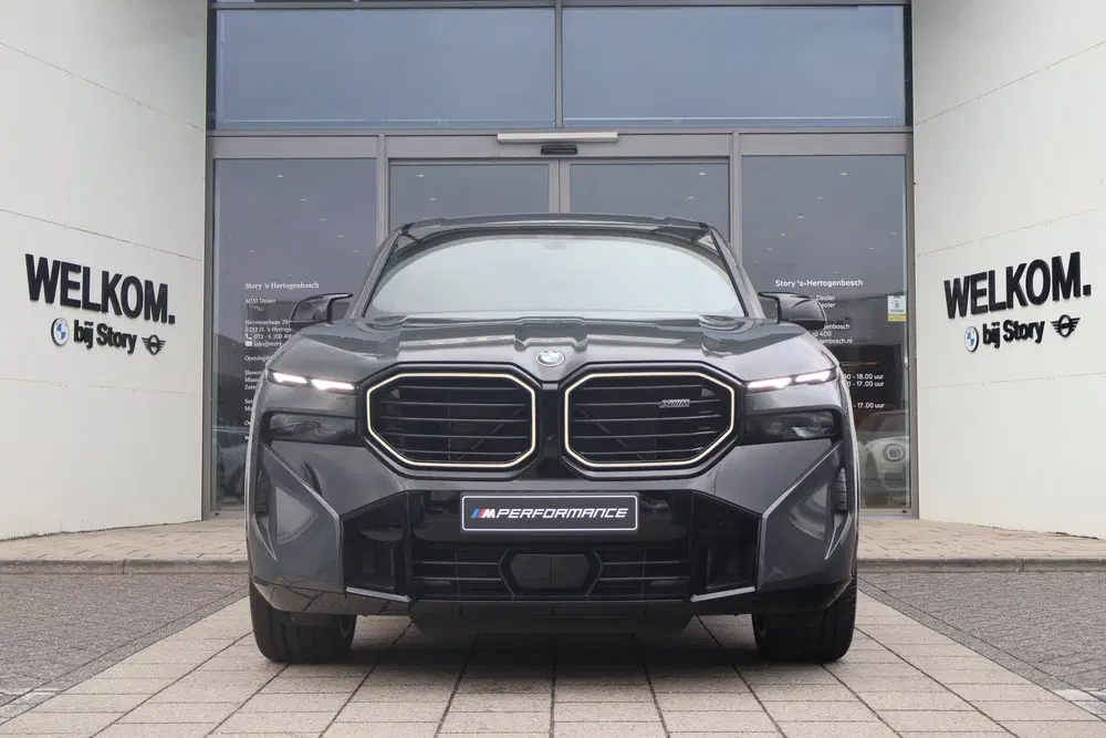 BMW XM PHEV 50e Automaat uit 2026, foto 2