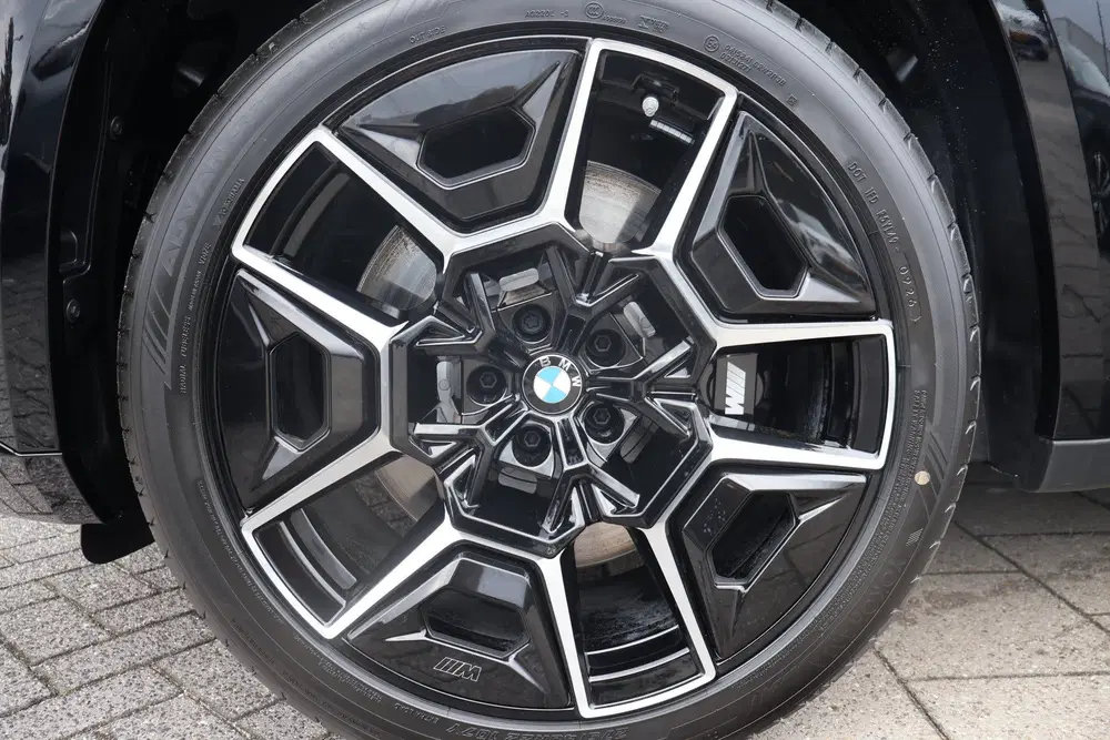 BMW XM PHEV 50e Automaat uit 2026, foto 6