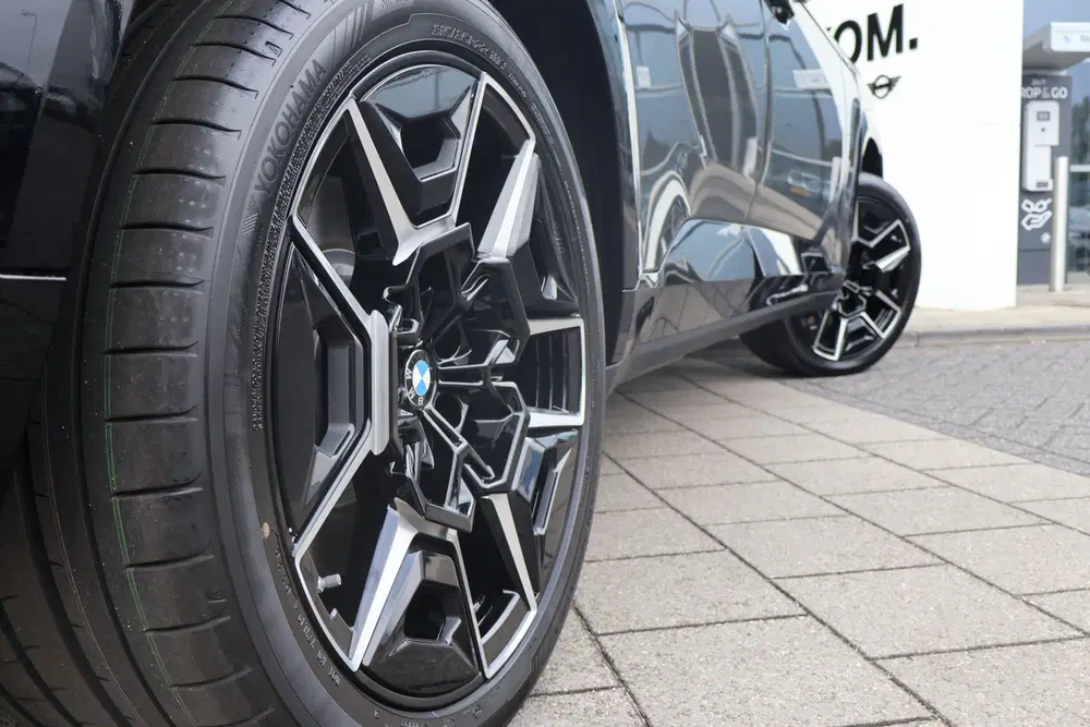 BMW XM PHEV 50e Automaat uit 2026, foto 9