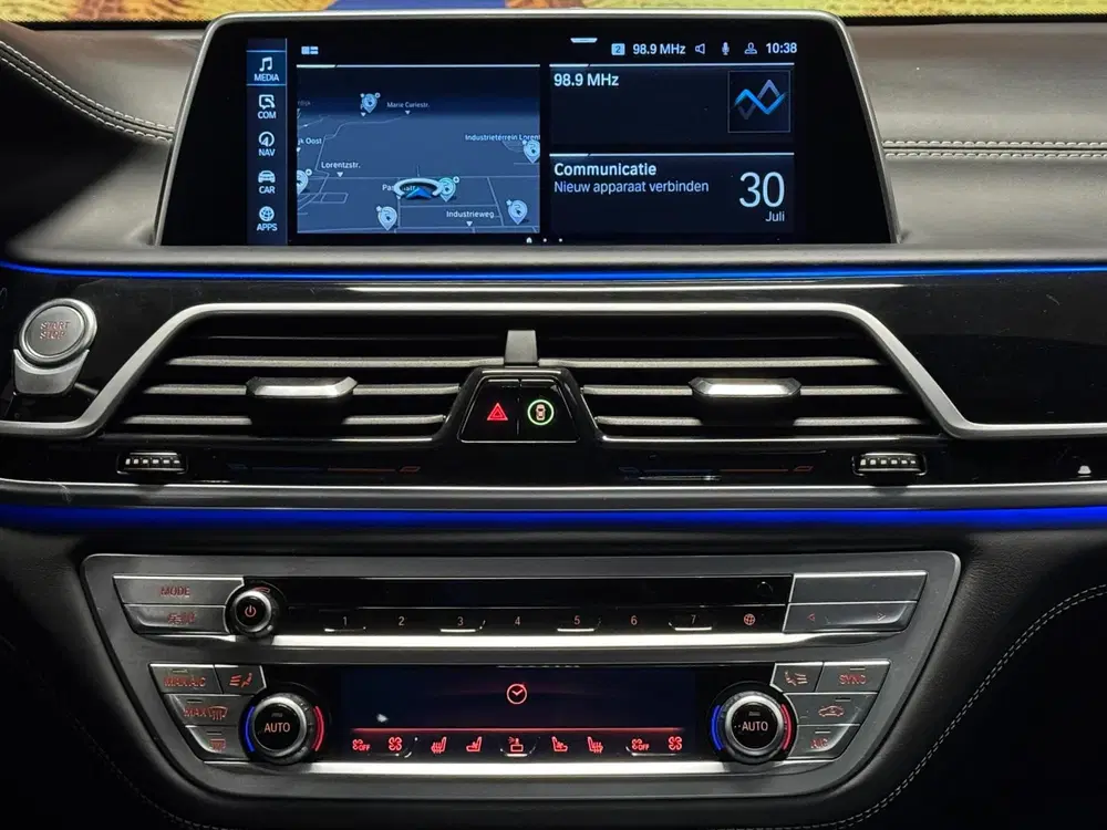 BMW 7-serie 745Le xDrive High Exe Individual Panodak B uit 2021, foto 6