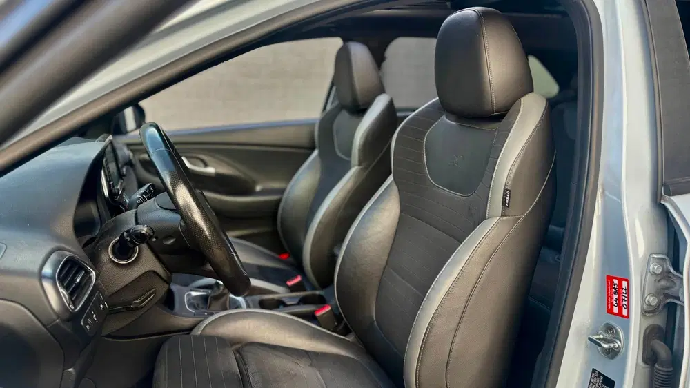 Hyundai i30 1.4 T-GDI N-Line 140pk Pano uit 2019, foto 15