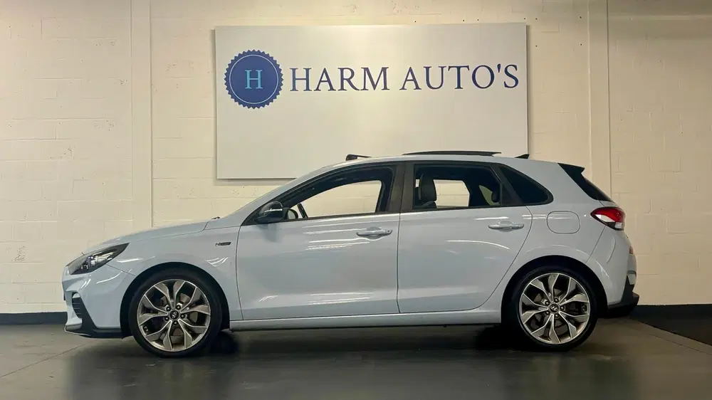 Hyundai i30 1.4 T-GDI N-Line 140pk Pano uit 2019, foto 2