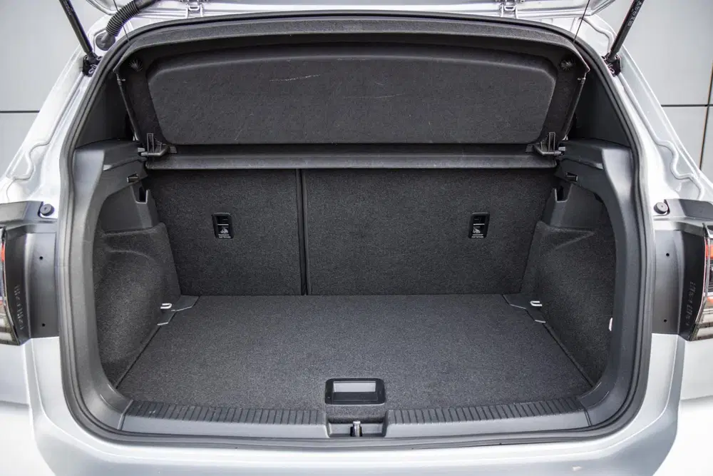 Volkswagen T-Cross 1.0 TSI 115pk DSG Life Edition uit 2025, foto 14