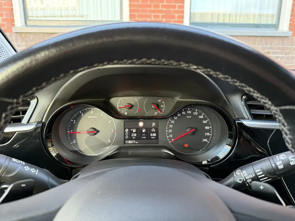 Opel Corsa 1.2 Elegance uit 2020, foto 15