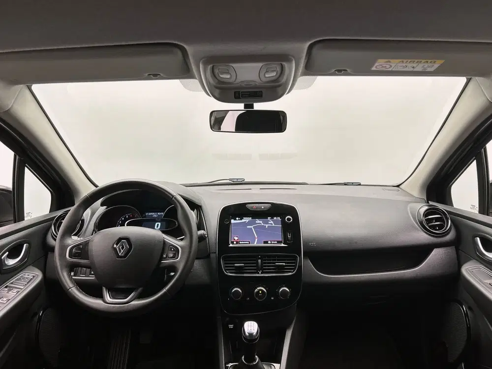 Renault Clio 0.9 TCe Limited uit 2020, foto 2